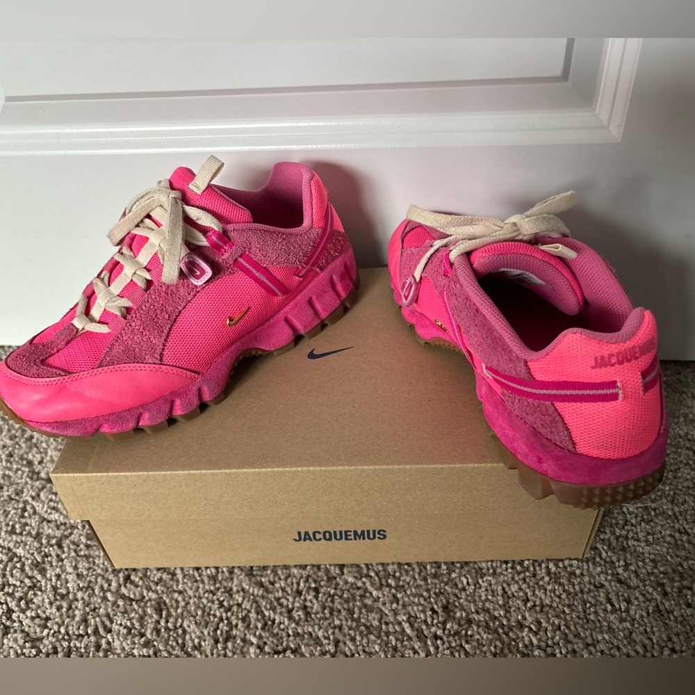 Nike x Jacquemus bright pink sneakers size 7.5 us like new condition gently used